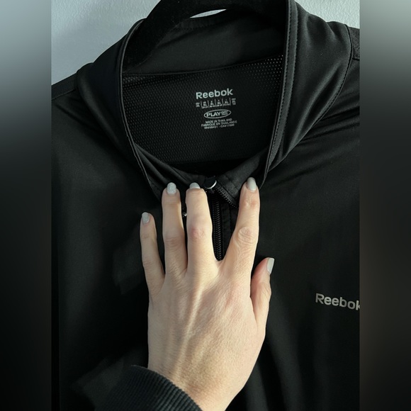 Reebok zip jacket - Picture 2 of 3